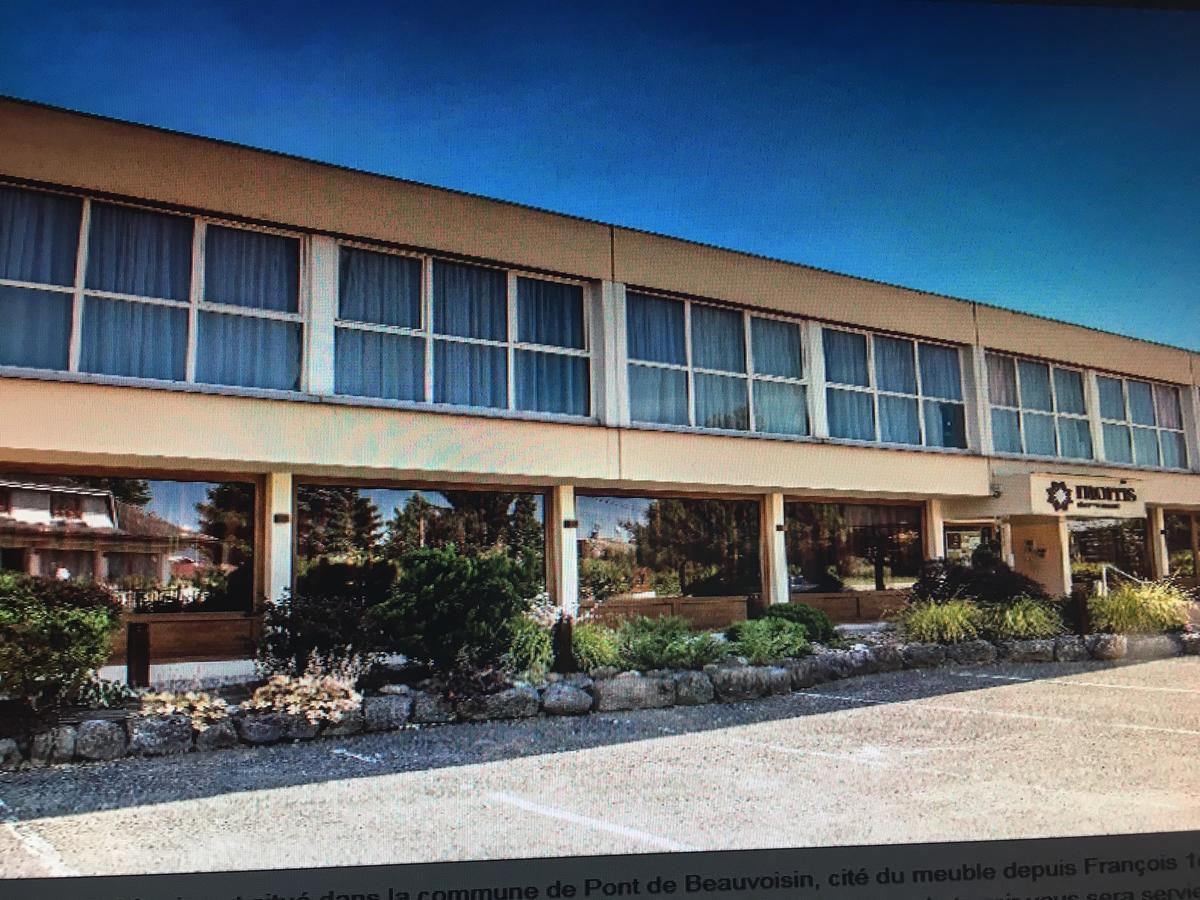 Hotel Morris Le Pont-de-Beauvoisin ภายนอก รูปภาพ