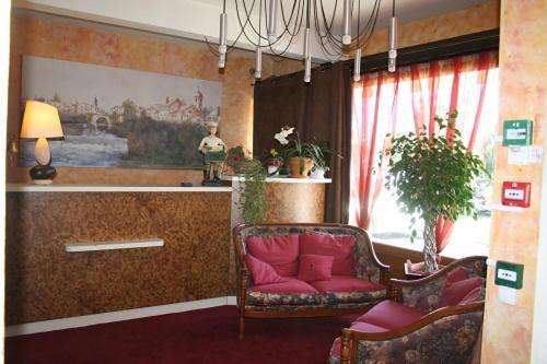 Hotel Morris Le Pont-de-Beauvoisin ภายนอก รูปภาพ
