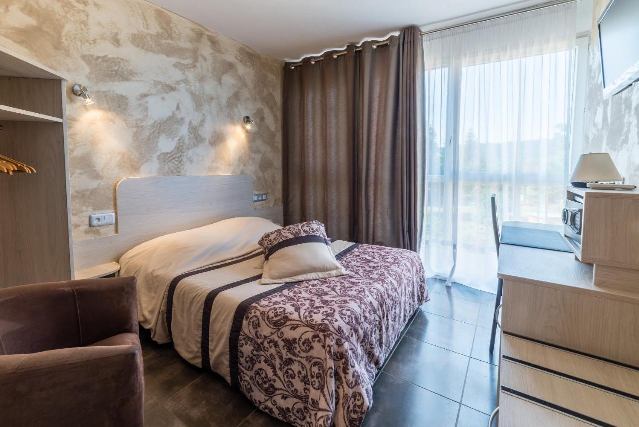Hotel Morris Le Pont-de-Beauvoisin ภายนอก รูปภาพ